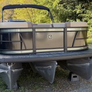 2026 Godfrey SW2286DT Tripletoon - Sage/Black